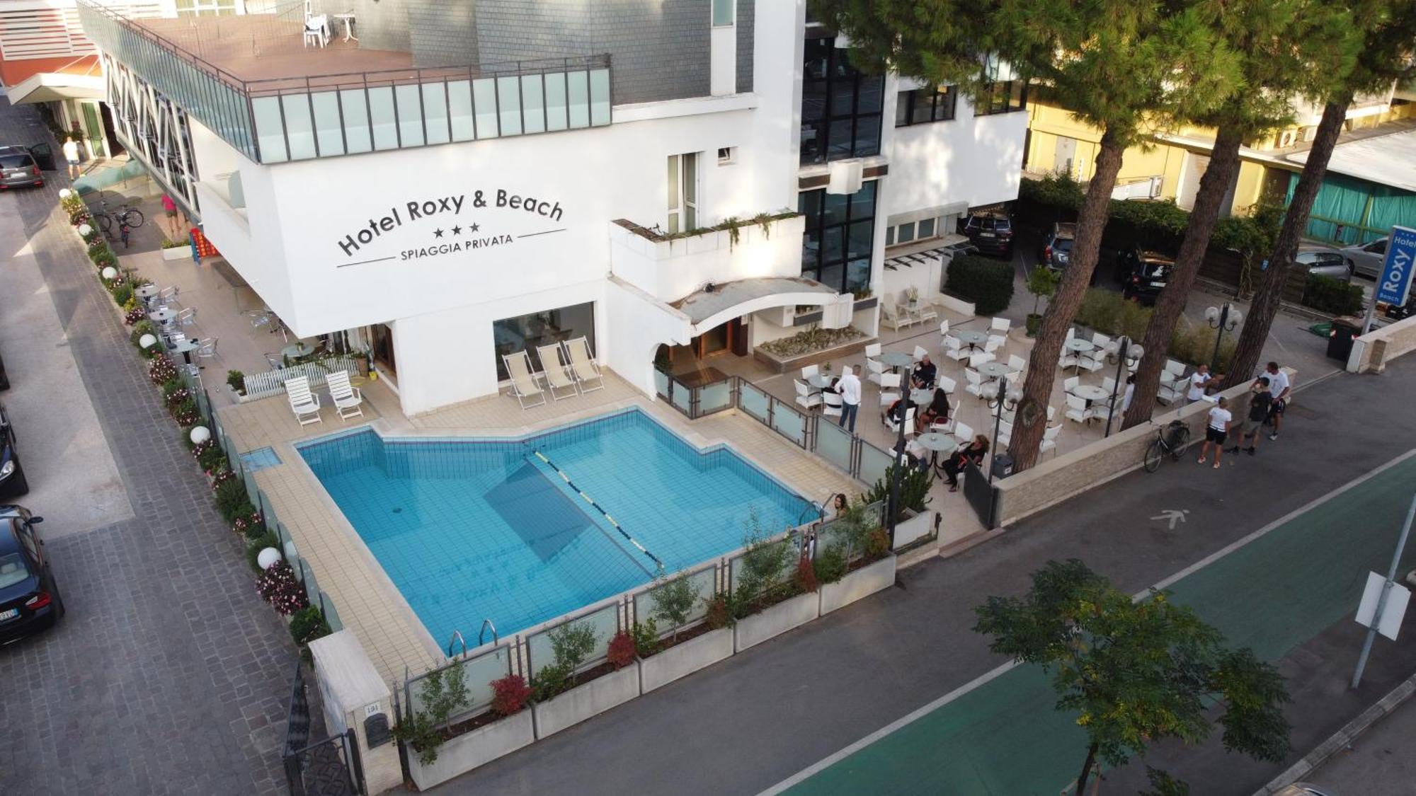 Hotel Roxy &